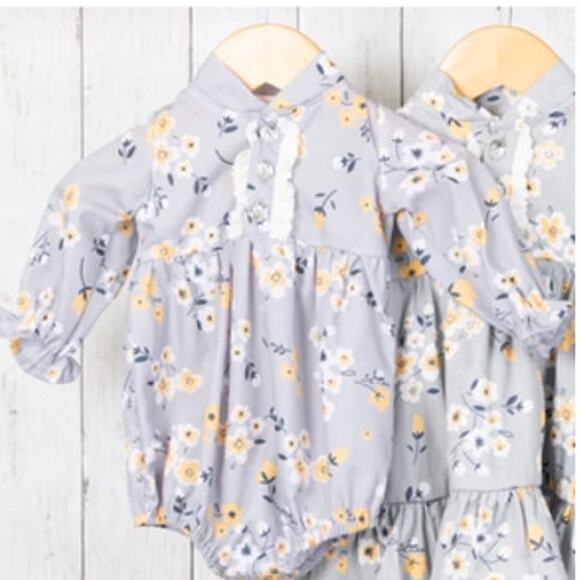 NWT Marie Nicole Gray Yellow Floral Ruffle Romper 9-12M - Picture 1 of 6